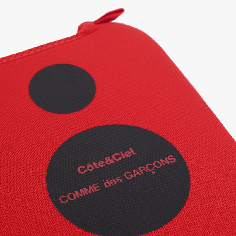 Comme des Garçons Wallets Macbook Pro