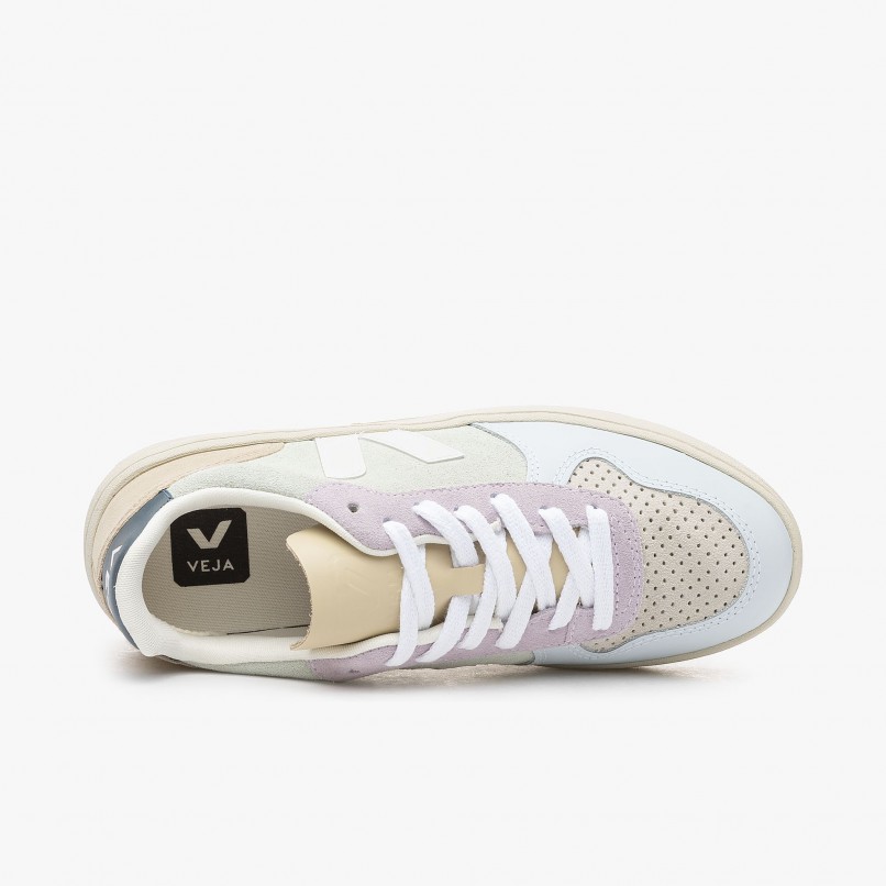 Veja V-10 Suede W