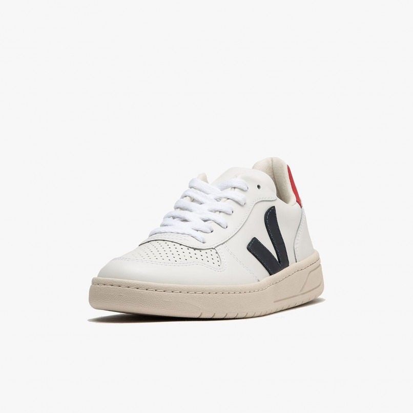 Veja V-10 Leather