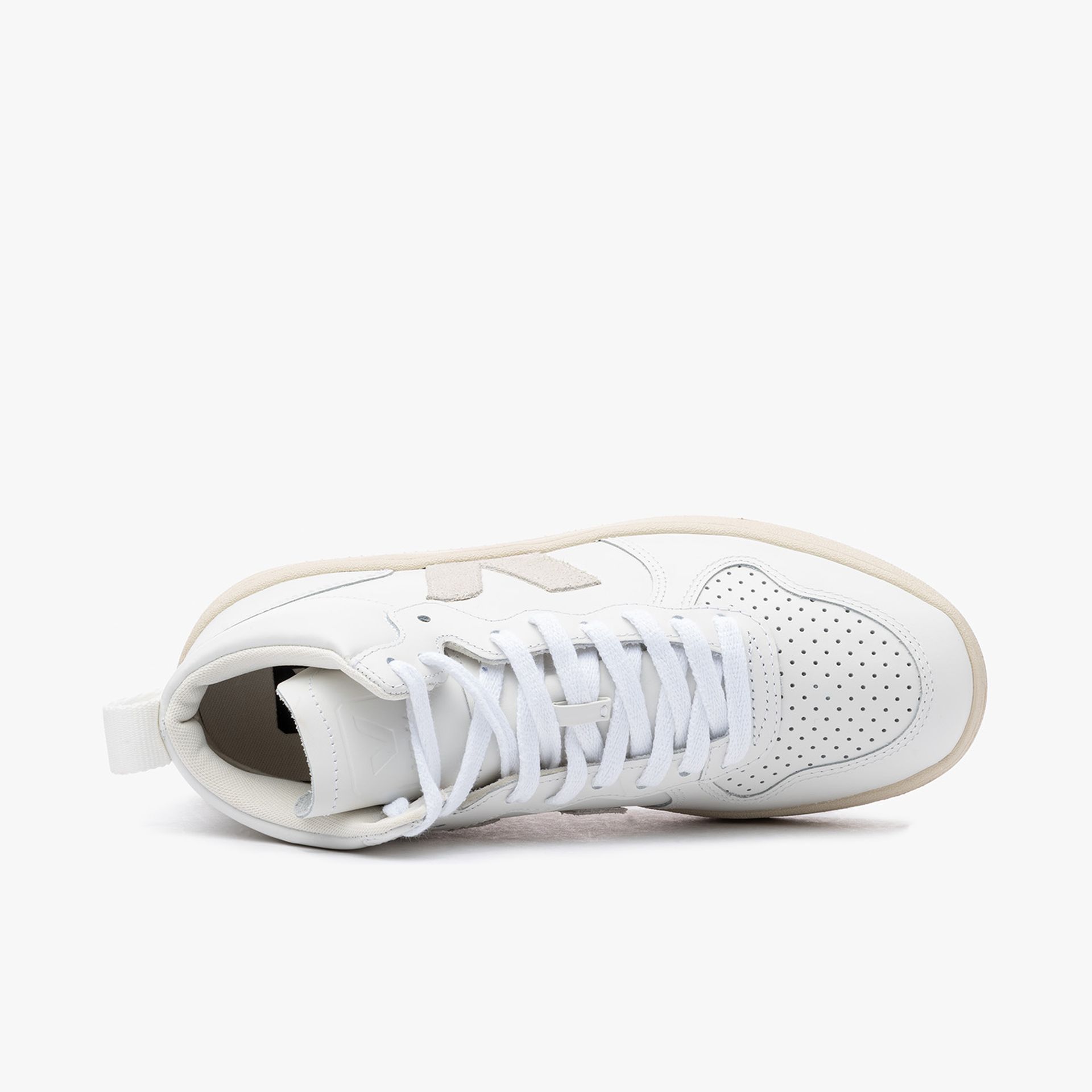 Veja V-15 Leather