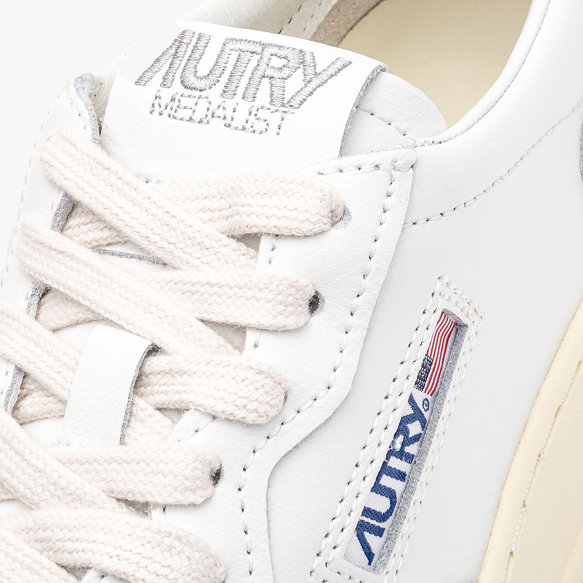 AUTRY Medalist Low Leather