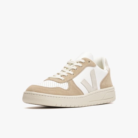 Veja V-10 Chromefree Leather Veja V-10 Chromefree Leather