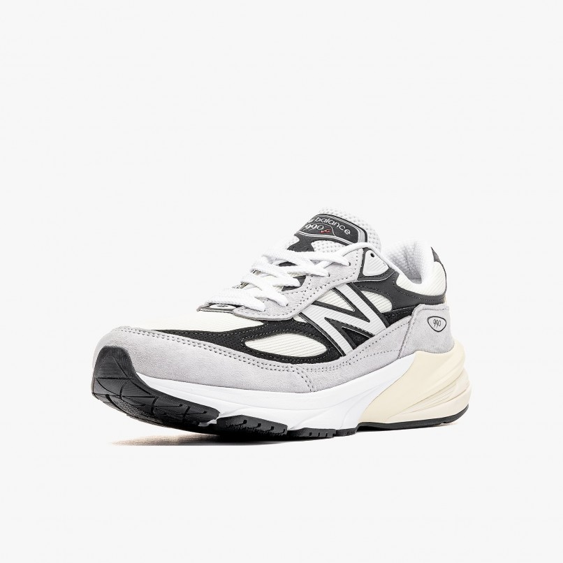 New Balance Made in USA 990v6