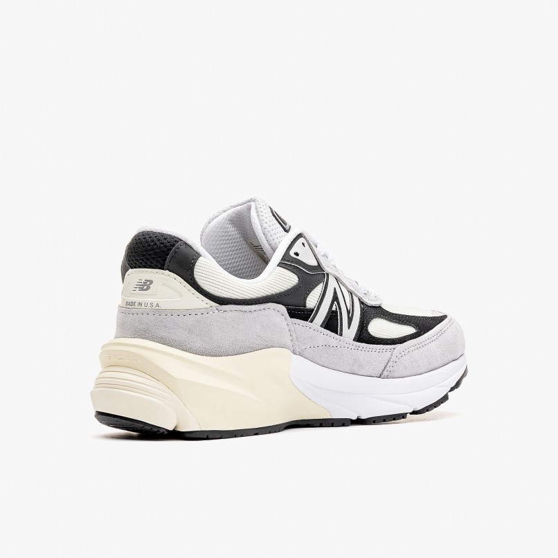 New Balance Made in USA 990v6