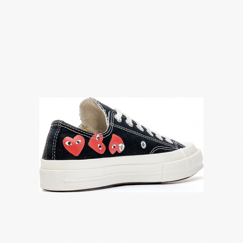 Comme des Garons PLAY x Converse Low Top Multi Heart