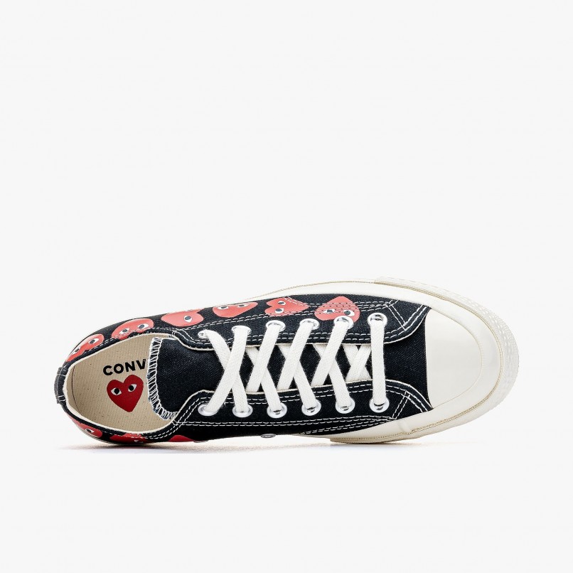 Comme des Garons PLAY x Converse Low Top Multi Heart