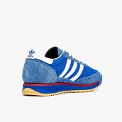 adidas SL72 RS