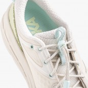 HOKA  U Bondi B3