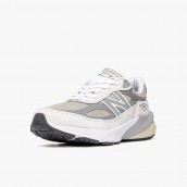 New Balance Made in USA 990v6