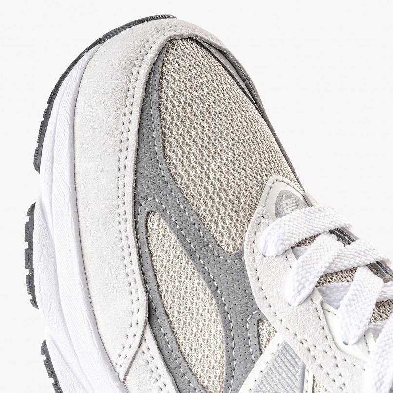 New Balance Made in USA 990v6