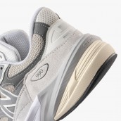 New Balance Made in USA 990v6