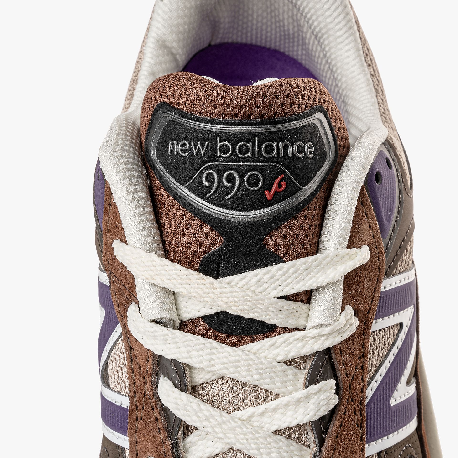 New Balance Made in USA 990v6