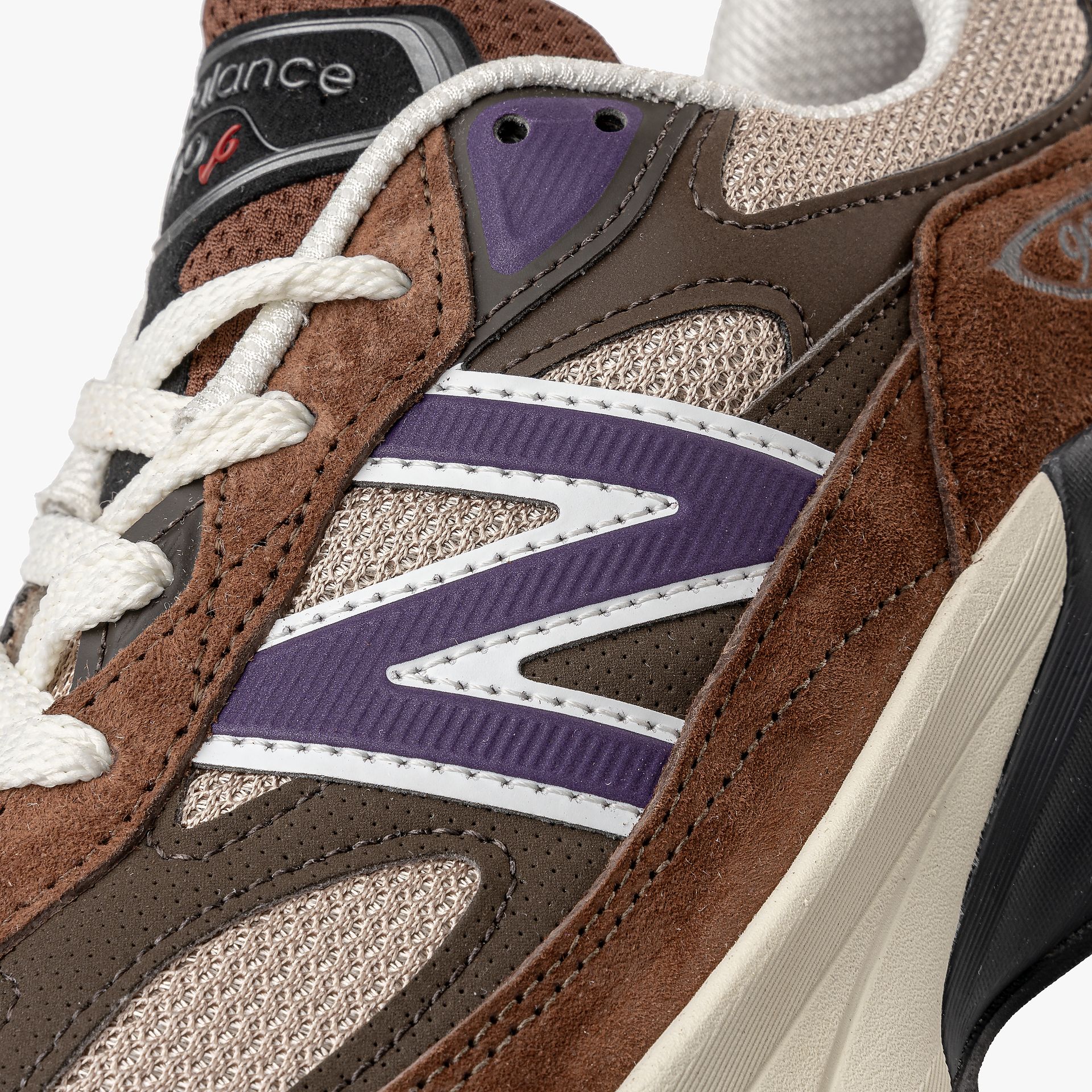 New Balance Made in USA 990v6