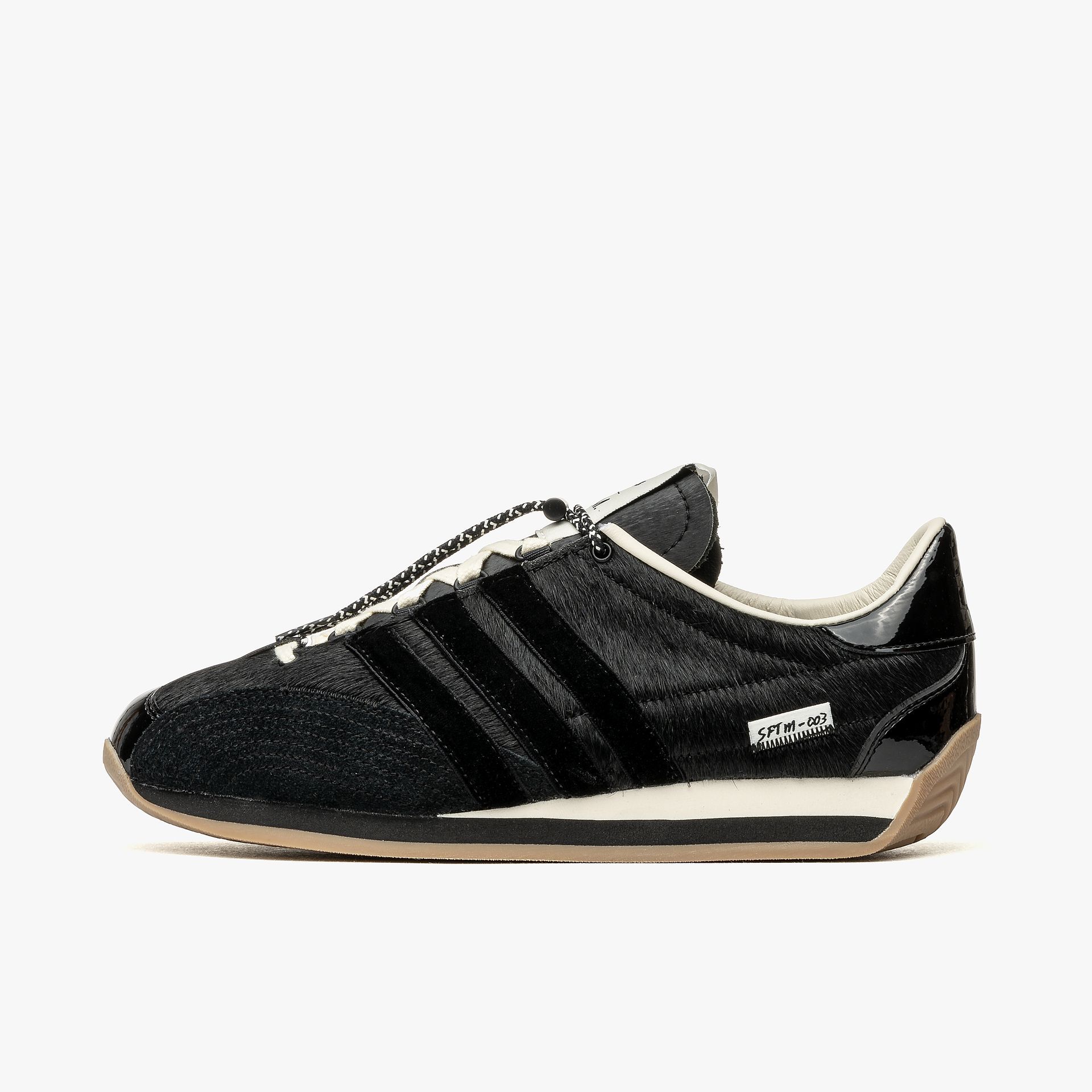adidas COUNTRY OG SFTM 黒 27.0 adidas COUNTRY OG SFTM CBLACK/CBLACK/CREWHT （アディダス
