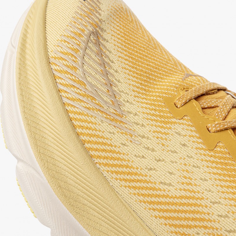 HOKA U Clifton 9 GTX TS