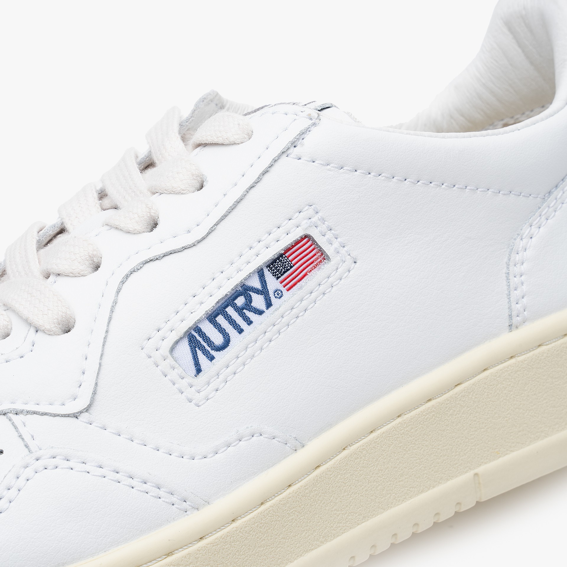 AUTRY Medalist Low Leather