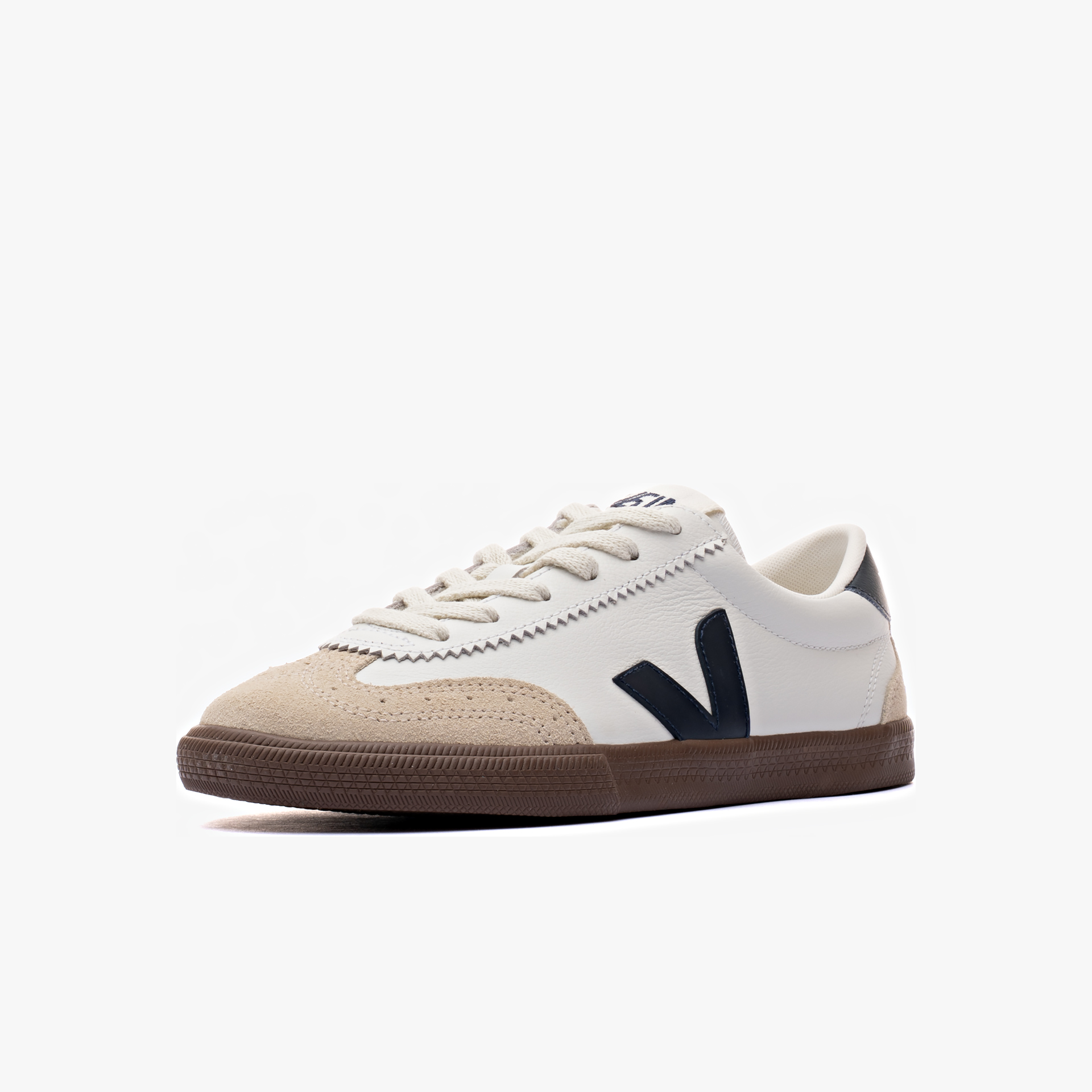 Veja Volley O.T. Leather