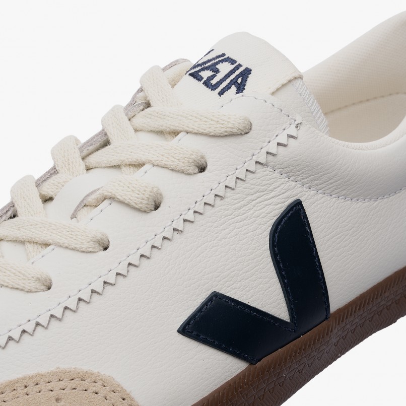 Veja Volley O.T. Leather