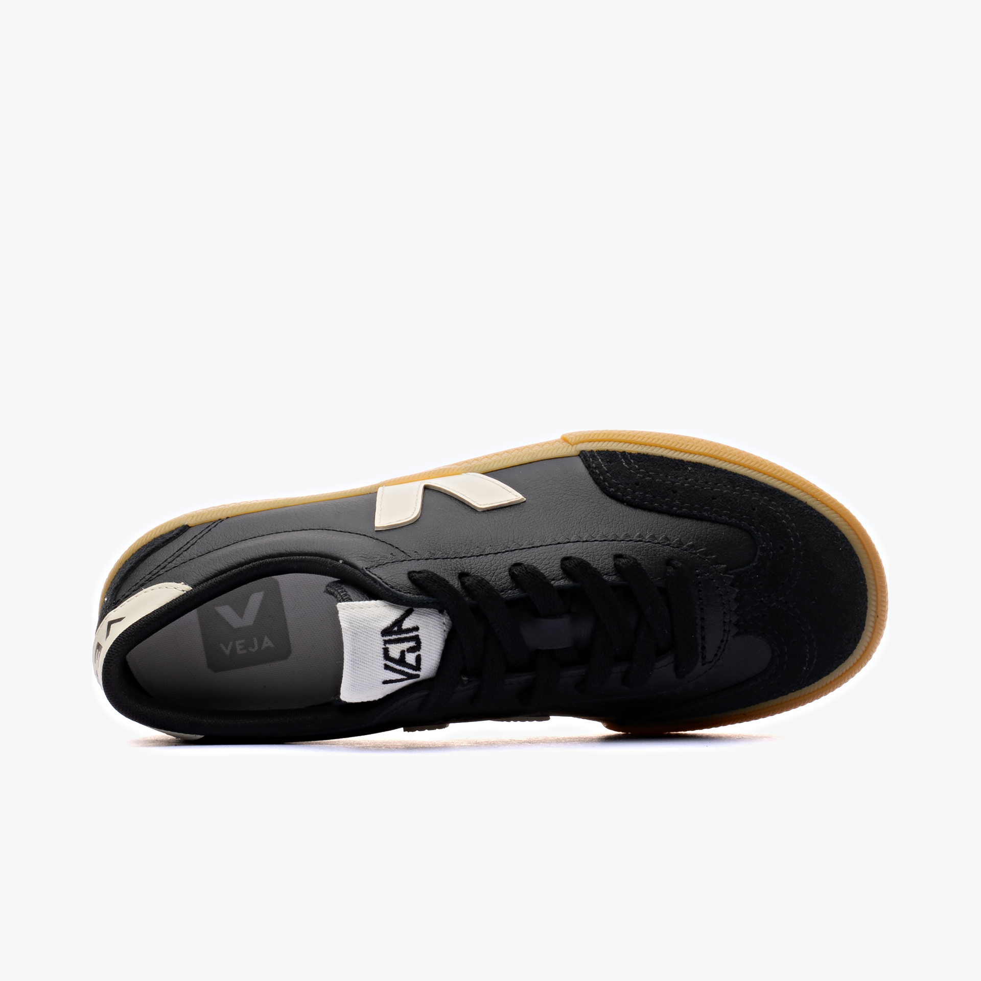 Veja Volley O.T. Leather
