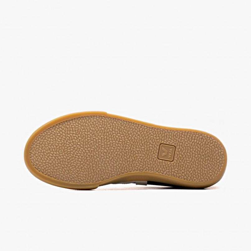 Veja Volley O.T. Leather