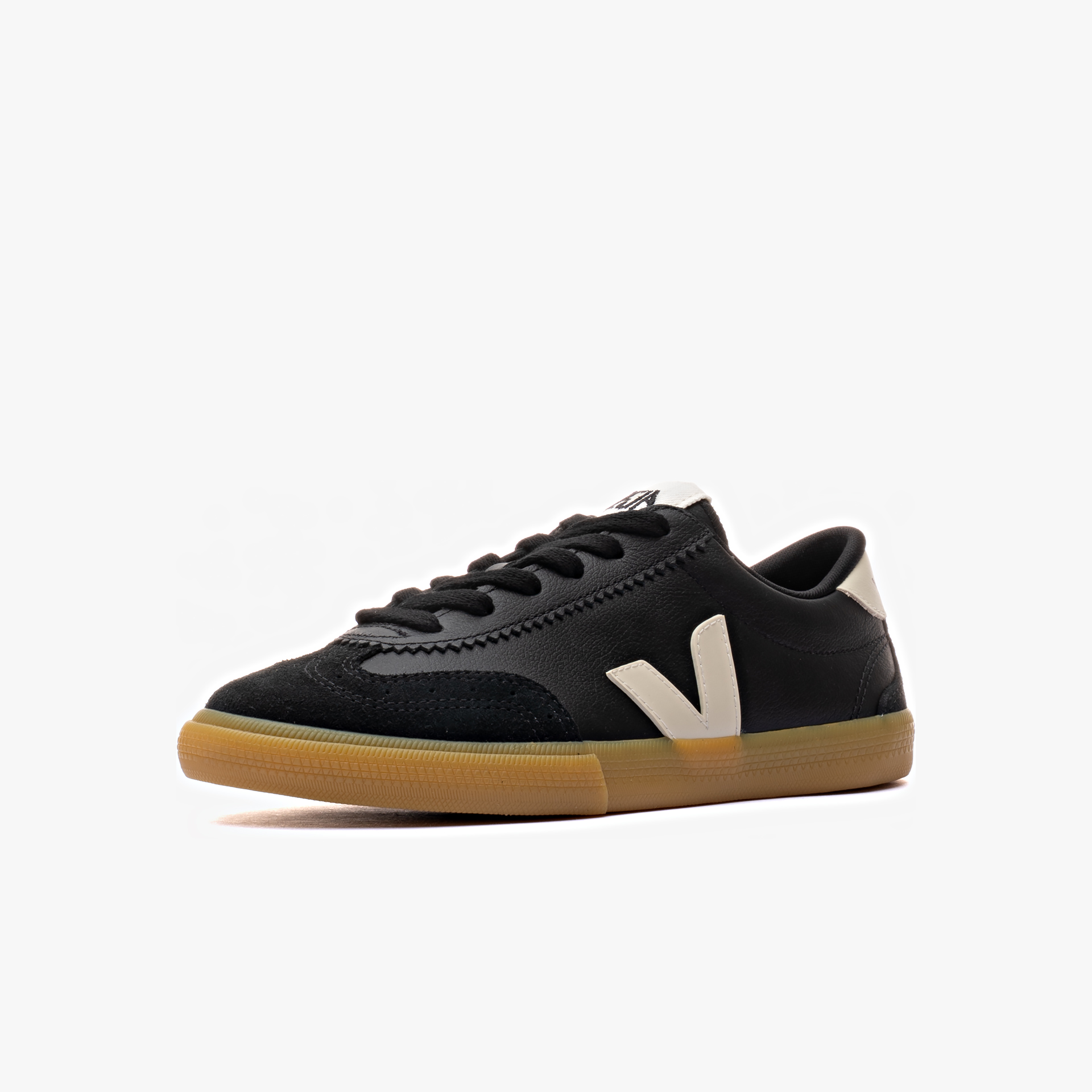 Veja Volley O.T. Leather