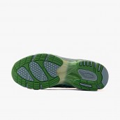 Asics UB9-S Gel-Ds Trainer 14