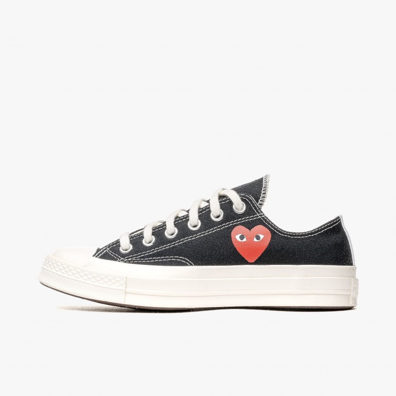 Comme des Garons PLAY x Converse Low Top Small Red