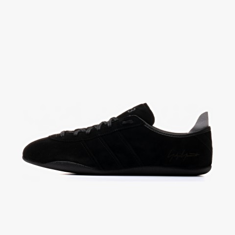 Y-3 Tokyo