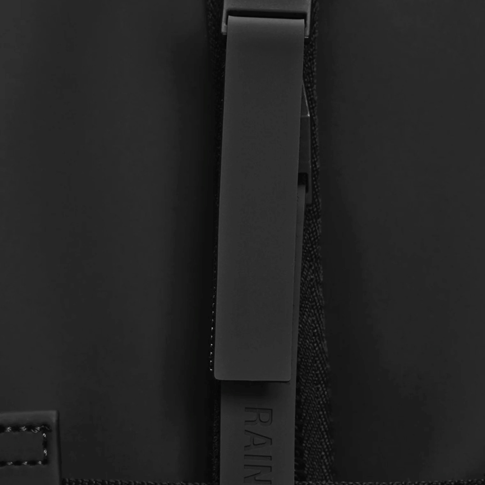 Rains Texel Cabin W3