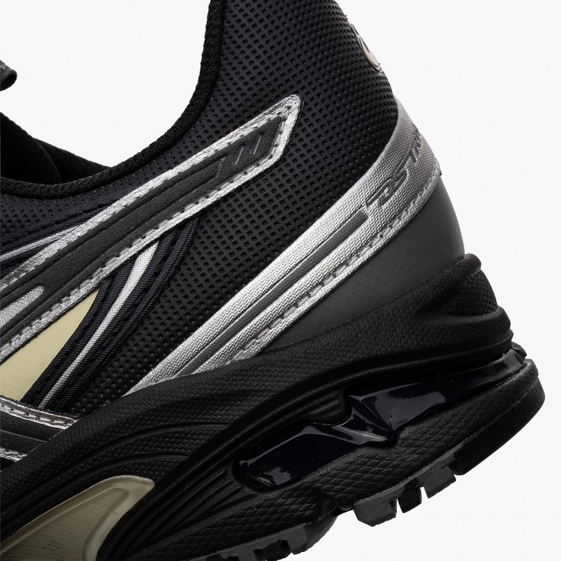 Asics UB11-S Gel-DS Trainer 14