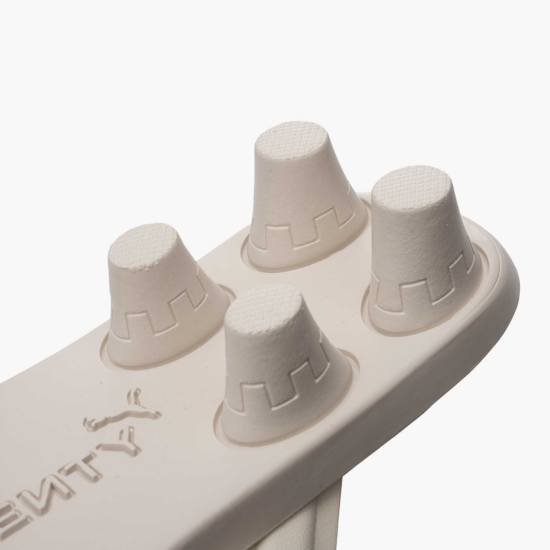 Puma x Fenty Cat Cleat L