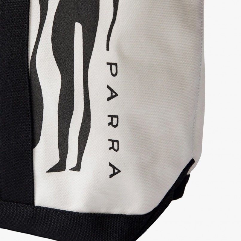 By Parra Connected guy