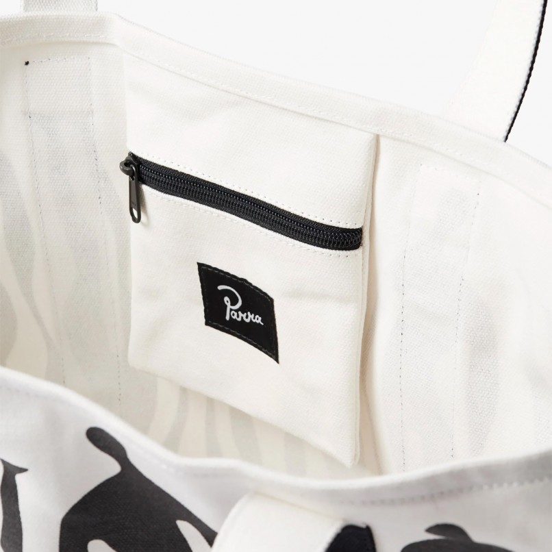 By Parra Connected guy