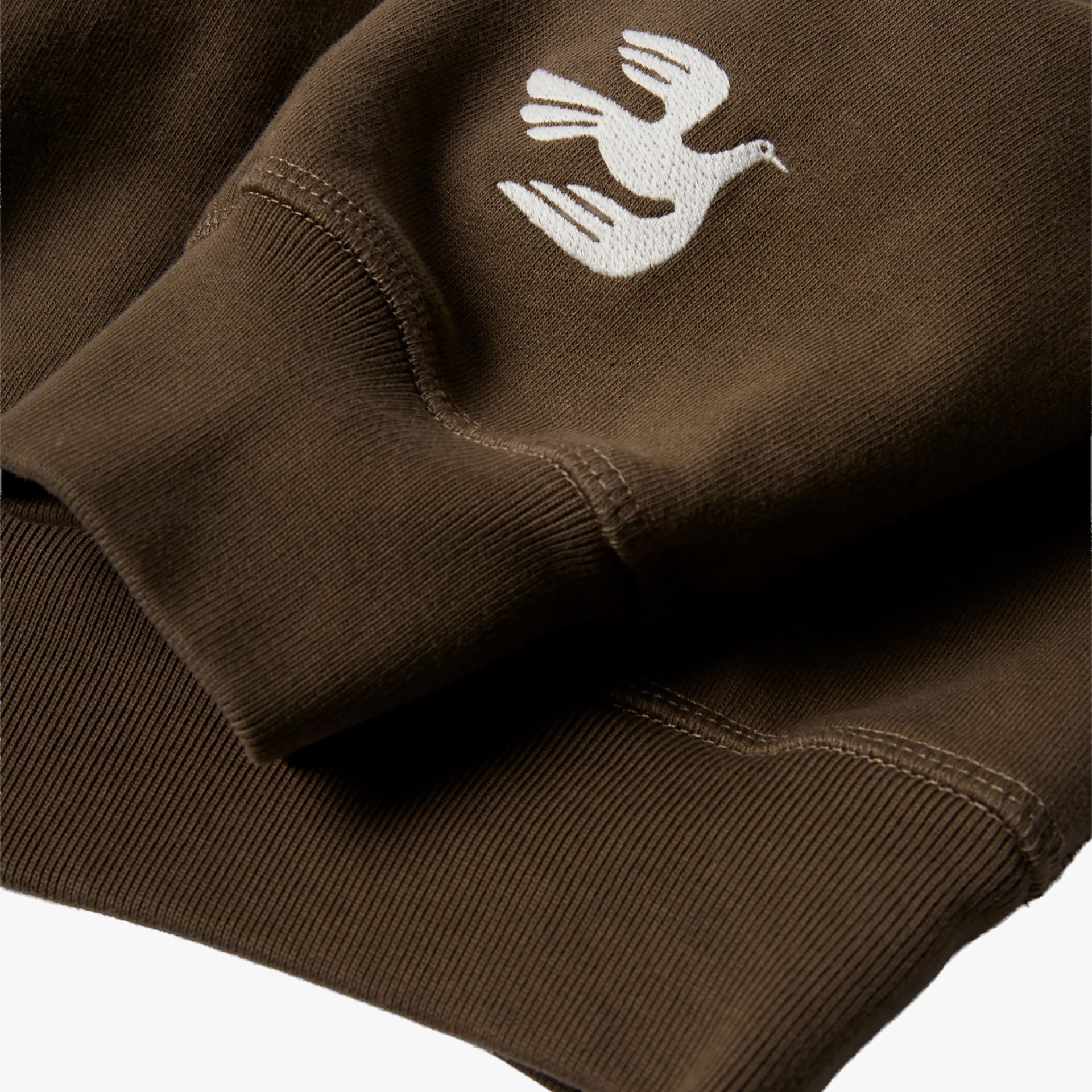 By Parra Weird trad logo