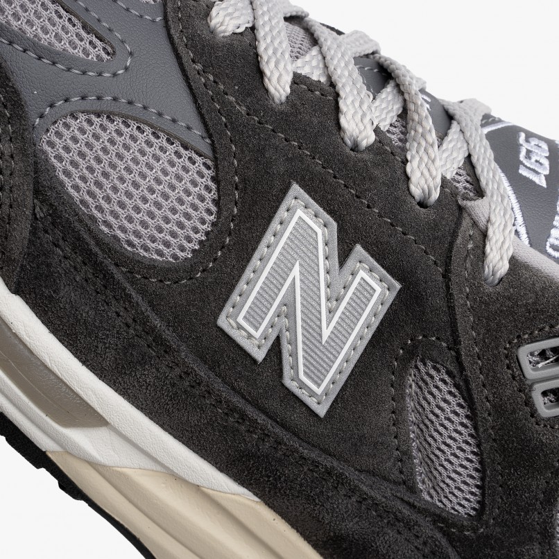 New Balance Made in UK U991v2