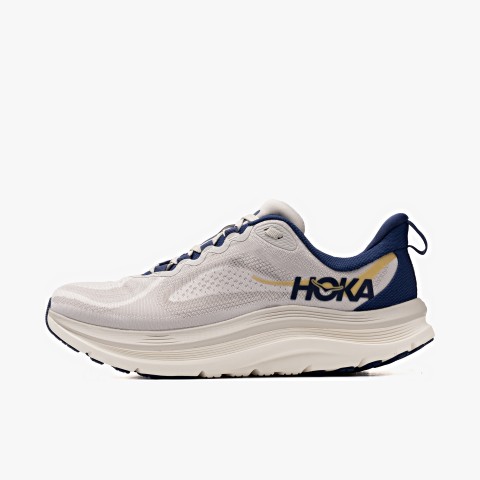 HOKA Kawana 3