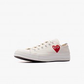 Comme des Gar�ons PLAY x Converse Low Top Small Red