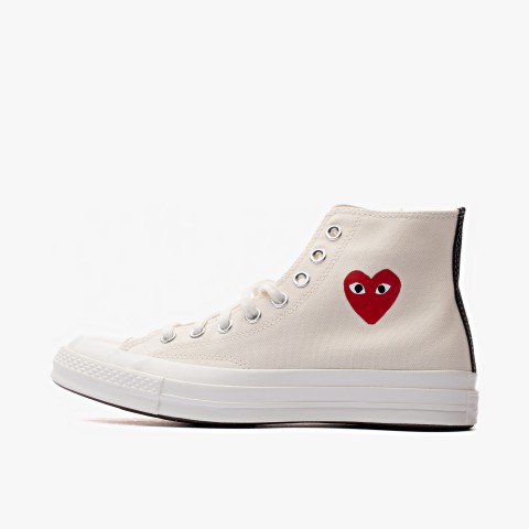 Comme des Gar�ons PLAY x Converse CT Hight Top Small Red Hea