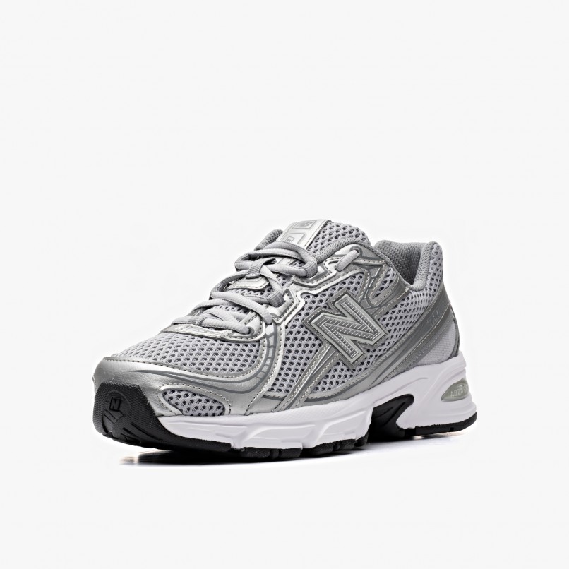 New Balance U740