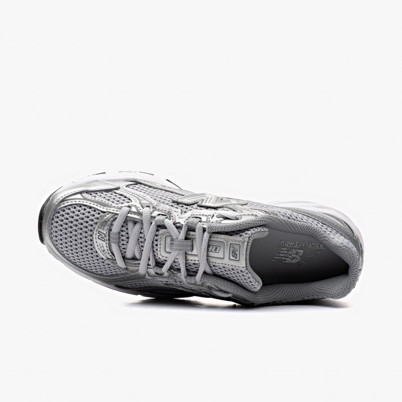 New Balance U740