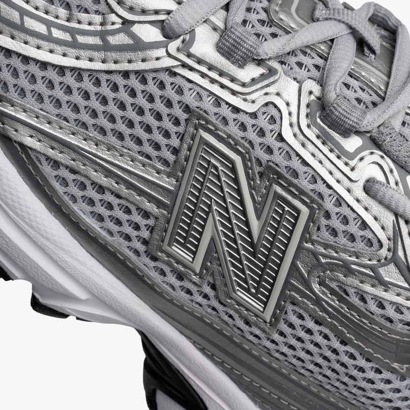 New Balance U740