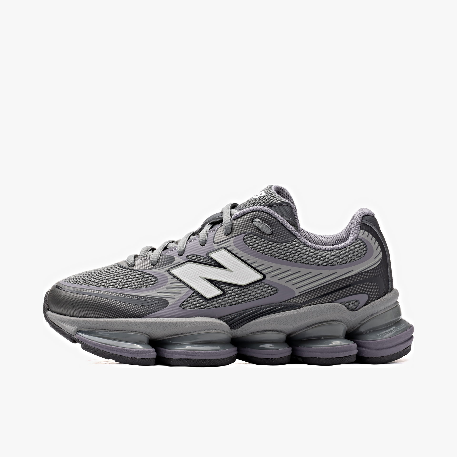 New Balance 2000